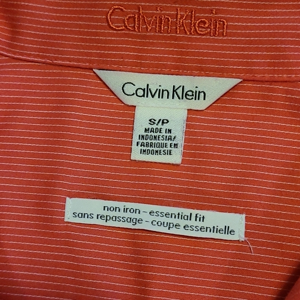 Calvin Klein button down blouse - Picture 7 of 7